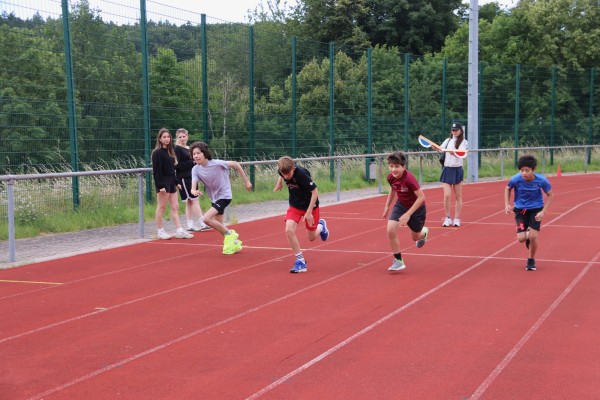 bundesjugendspiele_25-261A153880-EDB9-3005-62AA-FD4E62B5A15E.jpg
