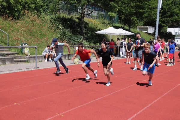 bundesjugendspiele_25-726DA491CD-0B60-15AD-DA22-30C5C46501A9.jpg