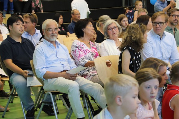 einschulung_25-2FD6081FD-1FCA-EAB4-C1F8-6A20C3986BFF.jpg