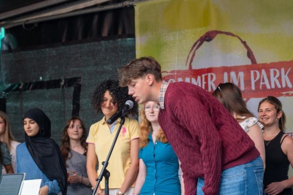4-weinfest-2026BA2EF526-F8B4-2E21-7F49-4838F19E4EA3.jpg